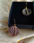 Aontaithe earrings