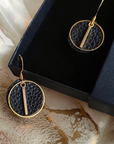 Aontaithe earrings