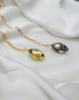 Gilded necklace collection