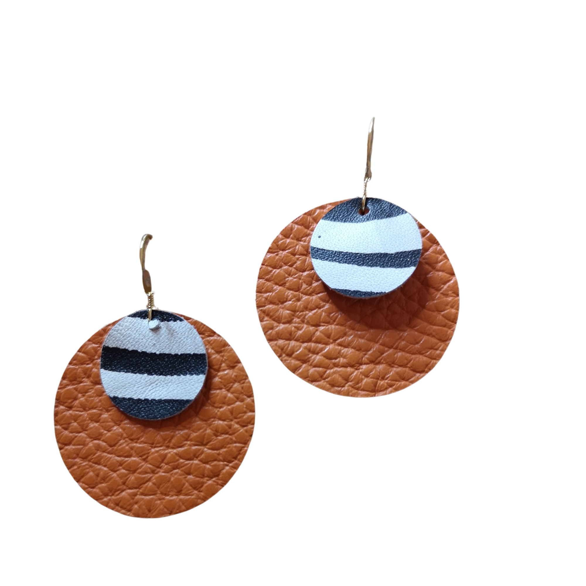 Striped and tan Grian agus Gealach earrings in Italian leather